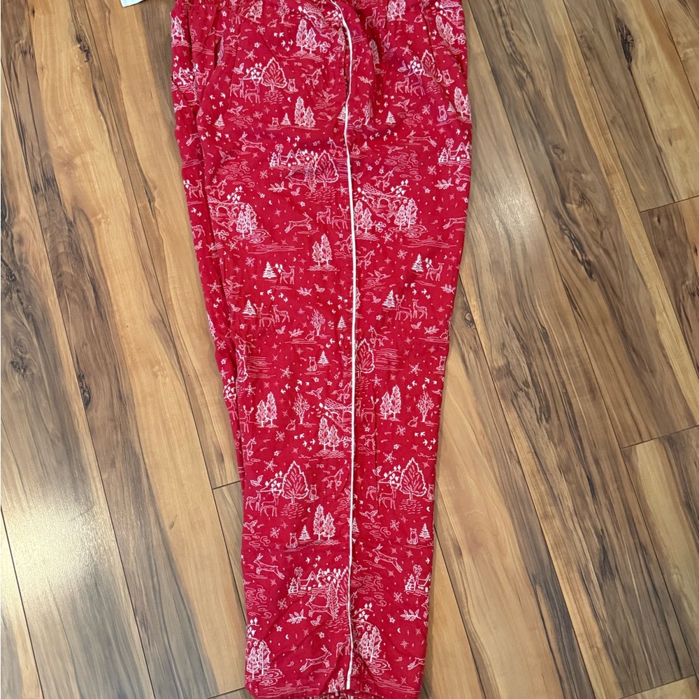 🎄 Victoria’s Secret Flannel Pajama Pants – Red Winter Scene – XL - Picture 6 of 7
